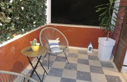 Akrotiri Apartment | Dali sea view apartments