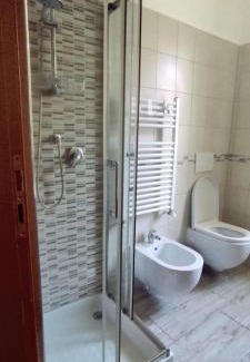 Prenestino-Centocelle Apartment | Dalia home - Giardino privato e metro C a 2 passi