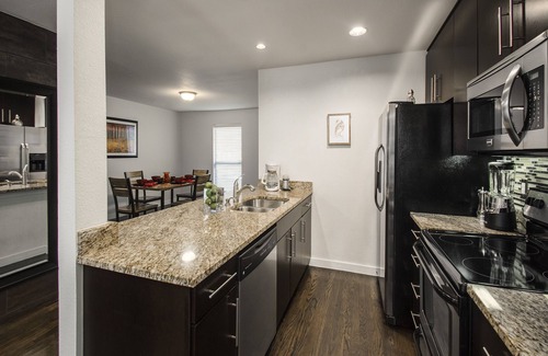 Northeast Dallas Condo | Dallas 2BR Condo Near Downtown & S.M.U.