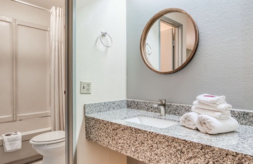 Dallas Hotel | Dallas Love Field Inn