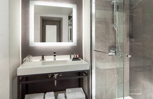Downtown Dallas Hotel | Dallas Marriott Downtown
