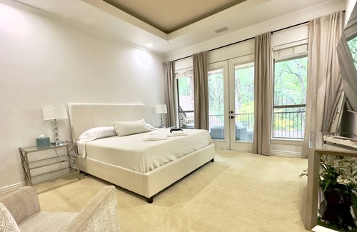 DeSoto House | Dallas Nature Retreat w/ Hiking Trails