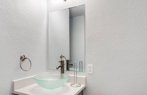 Oak Cliff House | Dallas Nursing/Executive Relocation Temp Housing