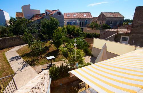 Krapanj House | Dalmatian Stone House
