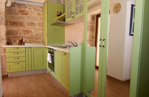 Krapanj House | Dalmatian Stone House