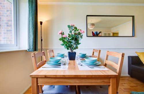 New Cross Apartment | Dalton Plaza