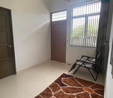 Gua House | Damai d' Bachok Homestay 3 Bedrooms - Half Bungalow house