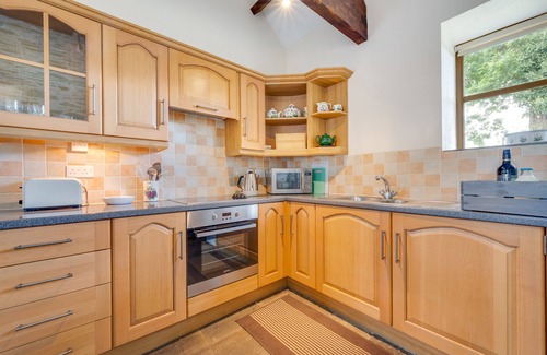 Cilmeri House | Dan-y-Coed - Two Bedroom House, Sleeps 4