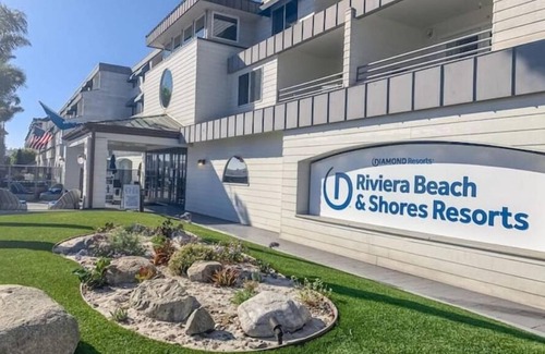 Capistrano Beach Condo | Dana Point Beach front condo with balcony