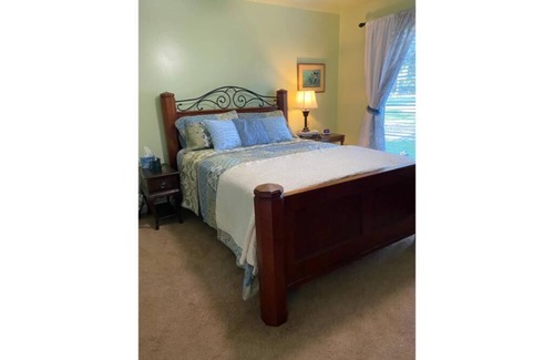 Norman Cottage | Dancing Eagle Inn on the Caddo River