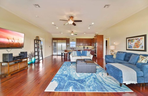 Indian Beach House | Dancing with Waves | 3 bedrooms 2 baths | by Rose