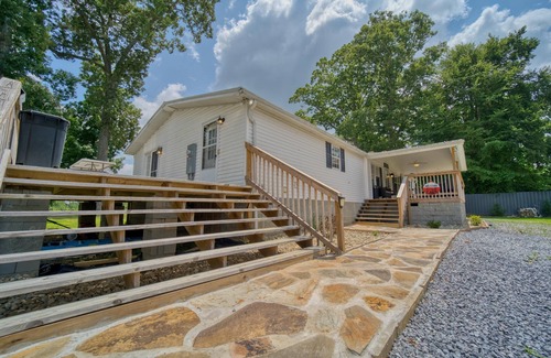 Dandridge House | Dandridge House at the Lake