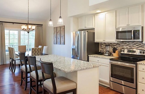 Cashiers Condo | Dandy Club Lodges at Trillum, 2 Bedroom Suite