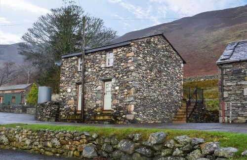 Scales House | Danika East
