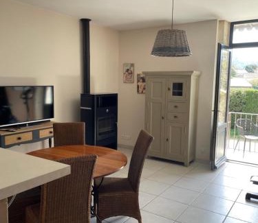 St.-Remy-de-Provence Apartment | DANS LES ALPILLES - 2 chambres ST REMY