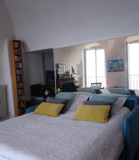 Old Town Apartment | Dans village médiéval piétonnier, Suite exécutive vue mer exceptionnelle