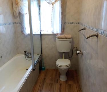 Alberton House | Dante Guest house