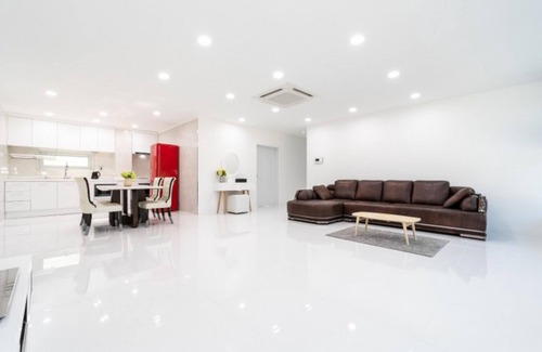Danyang House | Danyang Le Blanc Pension