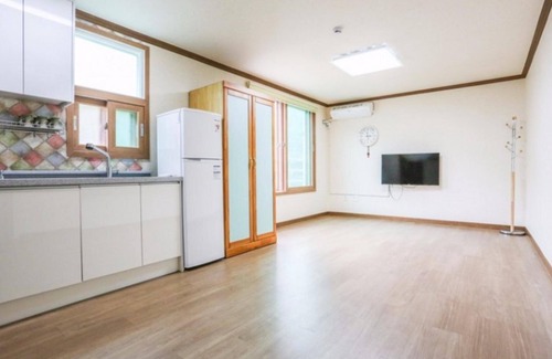 Danyang House | Danyang Moden Pension