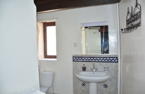 El Mokhifa Bed & Breakfast | Dar el batoul
