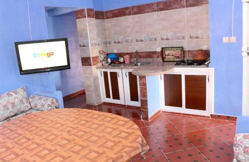 Chefchaouen Apartment | Dar Khairoun with Balcony