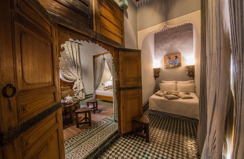 El Mokhifa House | Dar Victoria