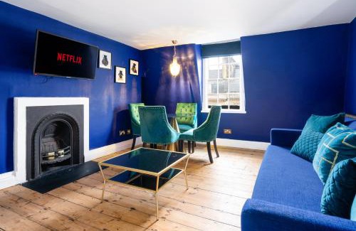 Upper Town Apartment | Darcys' Pride