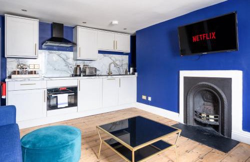 Upper Town Apartment | Darcys' Pride