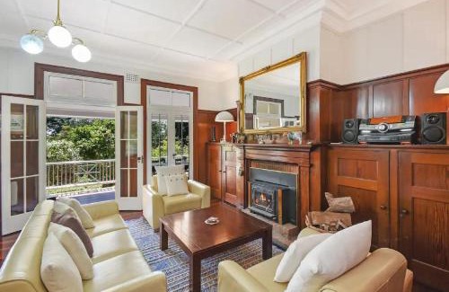 Leura House | Darjeeling