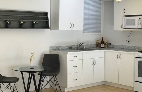 Scotts Valley Cottage | Darling 1 bed/1 bath cottage on shared property in Scotts Valley.
