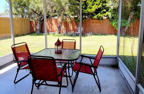 Tahitian Homes House | Darlington Beauty Near Beaches
