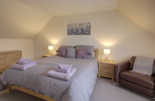 Tain Cottage | Darna House - sleeps 8 guests in 4 bedrooms