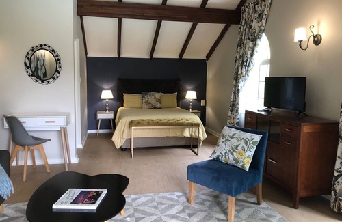 Greater Johannesburg Metropolitan Area House | Darrenwood Guest House