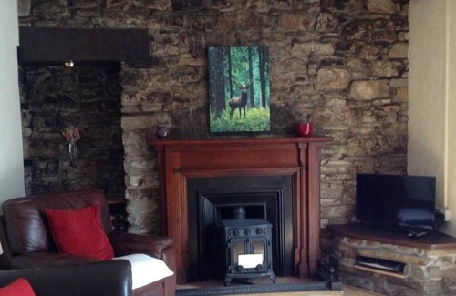 Invermoriston Cottage | Darroch View Cottage