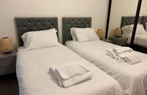 Dartford Apartment | Dartford Lux Stay 1 bedroom apartment- free parking next to station
