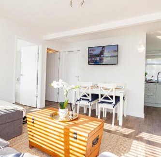 Dartmouth Ski Chalet | Dartside 55