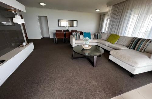 Darwin City Centre Apartment | Darwin Esplanade Central Official