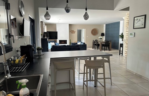 Saint-Restitut House | das Haus des Paradieses