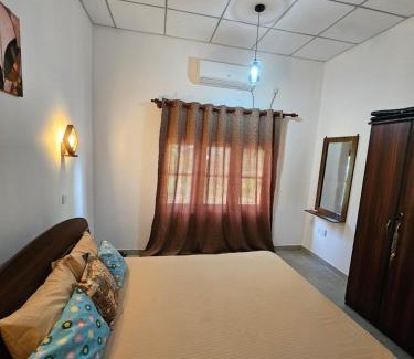 Nuwaragam Palatha Central House | Das Villa