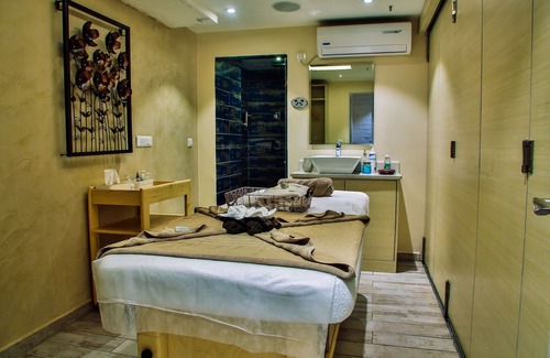 Jubilee Hills Hotel | Daspalla Hyderabad