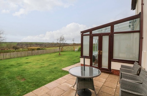 Brayford Cottage | Dassel Cottage