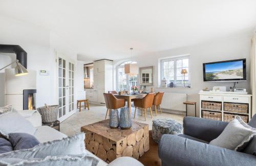 Tinnum House | Dat Wiesenhuus
