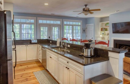 Melrose on the Beach Cottage | Daufuskie Escape Cottage with Ocean View