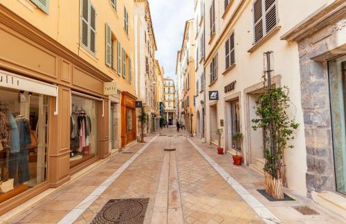 Old Town Apartment | Daumas 4 - Charme & Elégance