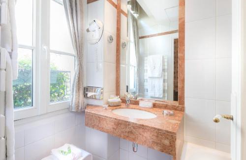 Quartier de la Monnaie Hotel | Dauphine Saint Germain