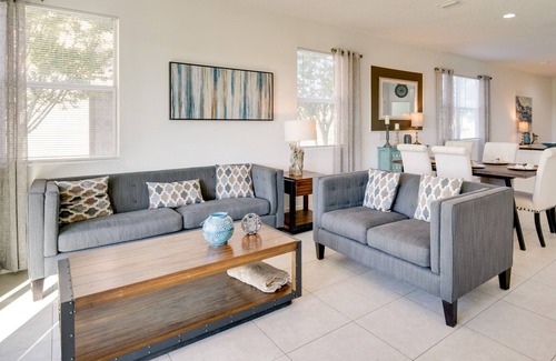 Bridgewater Crossing House | Davenport Home w/ Pool Access ~ 11 Mi to Disney!