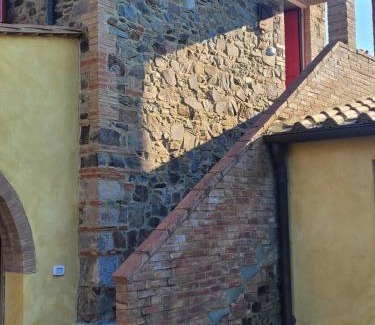 Donoratico Apartment | David bilocale wi-fi, posto auto, giardino, aria condizionata