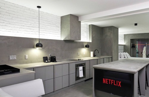 Old Montreal Apartment | David Hotel