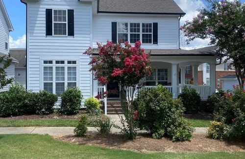 Davidson House | Davidson House - 3 beds 2.5 baths