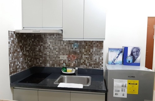 Pio del Pilar Condo | Dawndrei Studio Type The Beacon - Amorsolo Tower